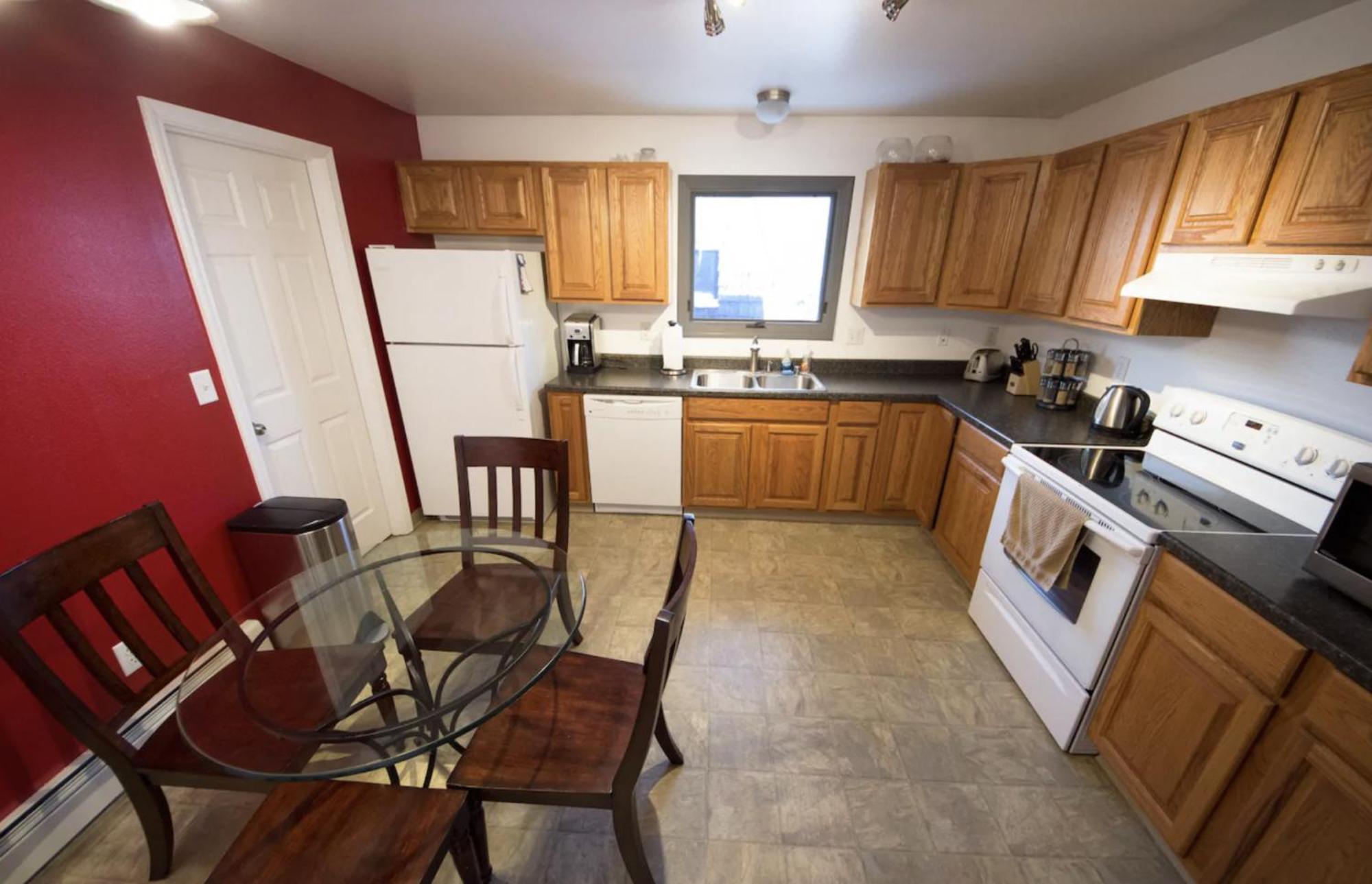 Stay Anchorage! Furnished Two Bedroom Apartments With High Speed Wifi Zimmer foto